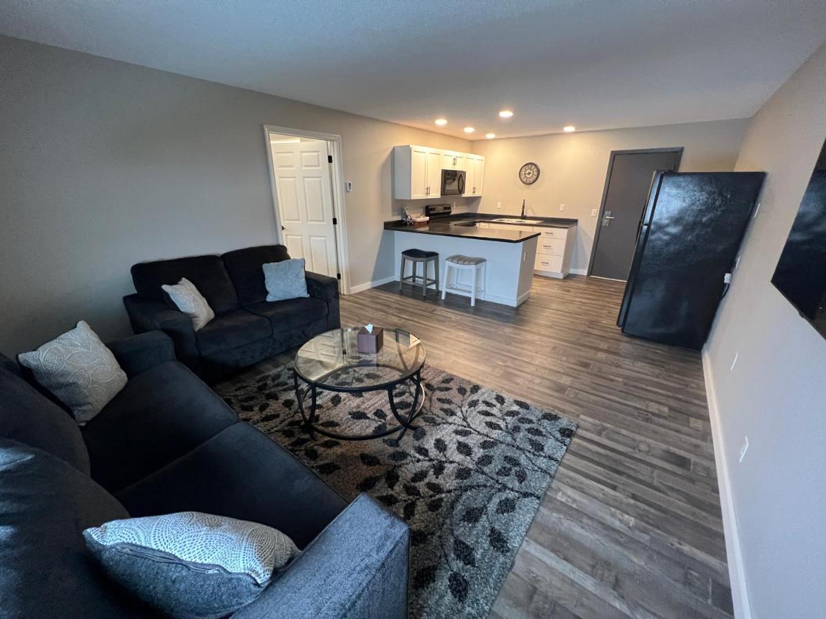 The Patch Lodge Warroad Extérieur photo